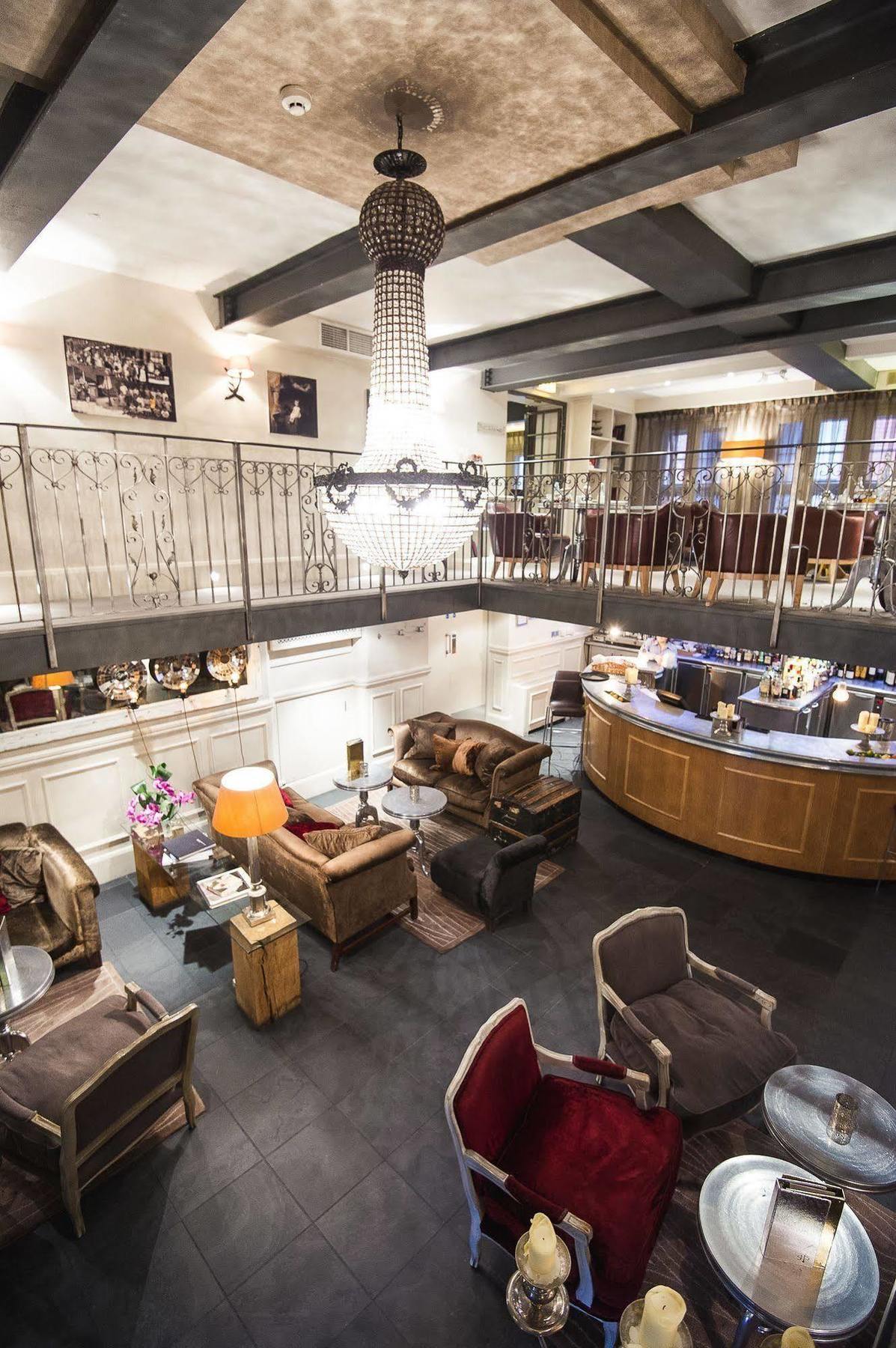 Great John Street 4*