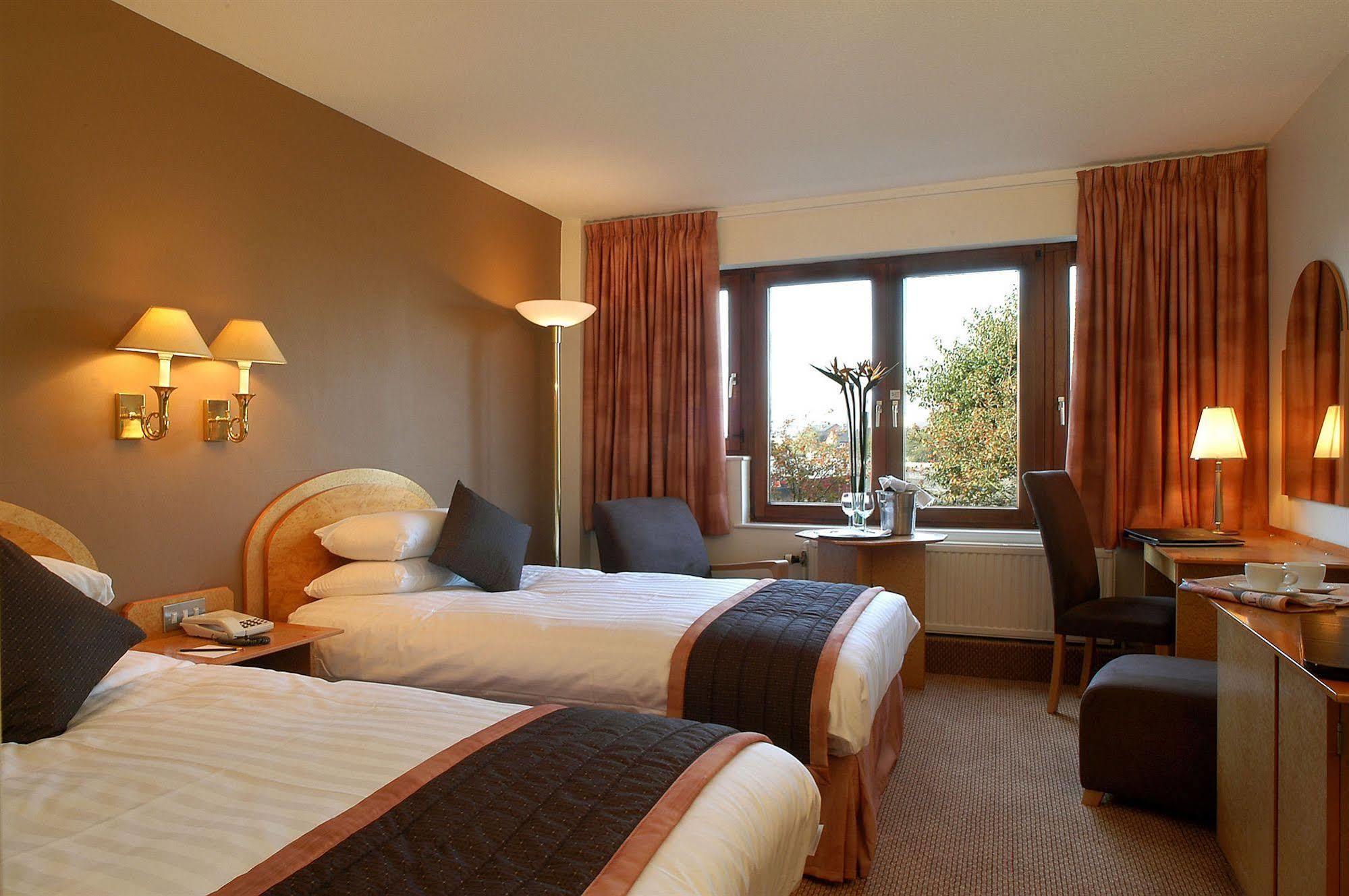 Copthorne Salford Quays Hotel 4*