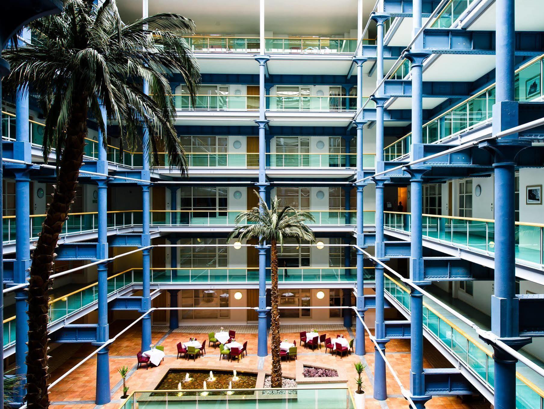 The Place Aparthotel