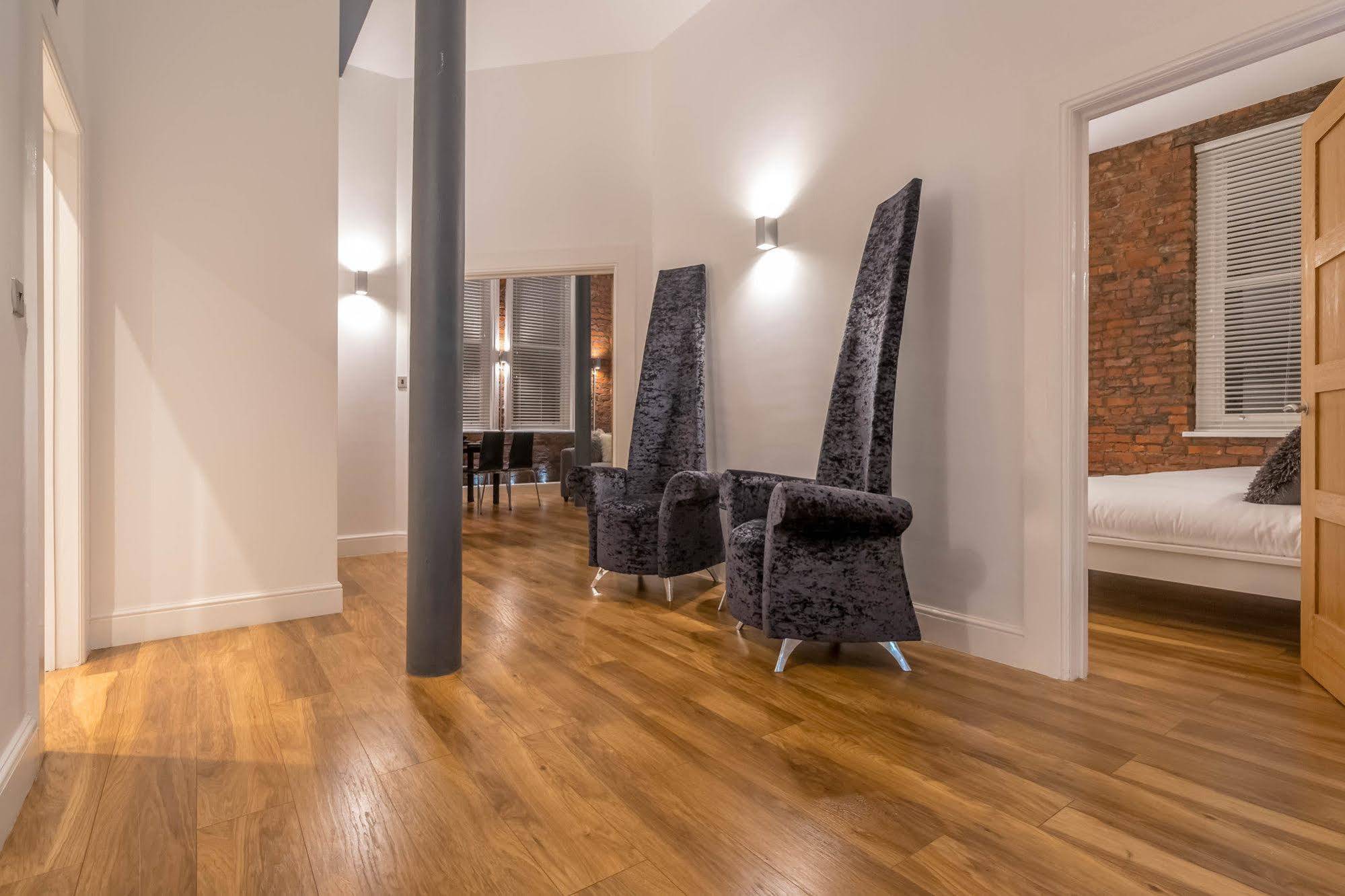Eleska's Aparthotel 4*