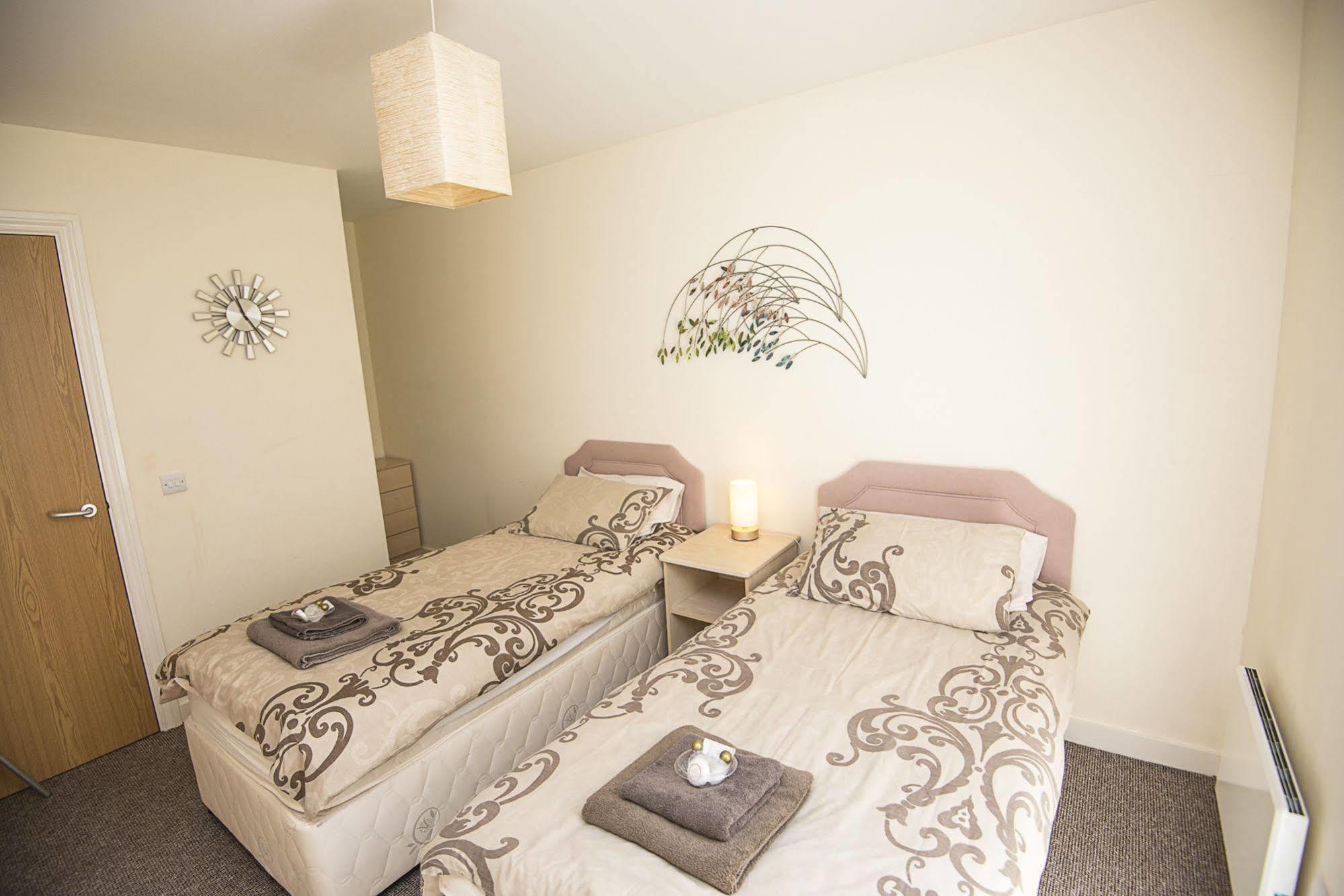 Apartment Park Hall