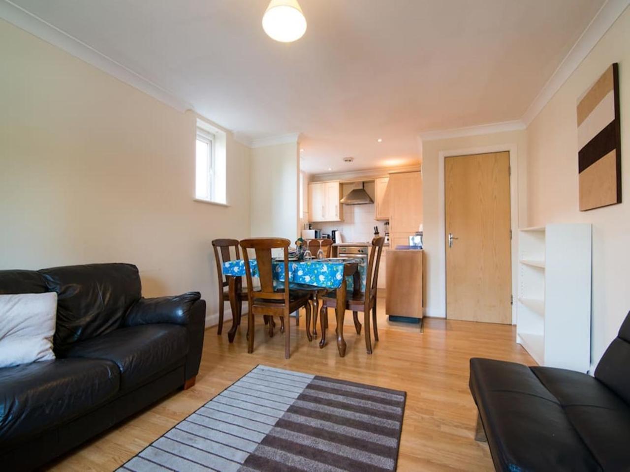 Long Reduced Rates 3p Appartement