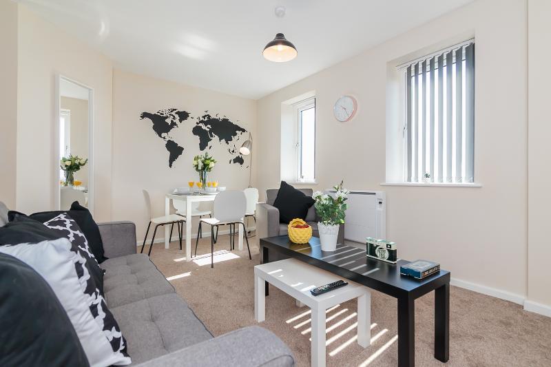 Approved Serviced Park Rise * Manchester