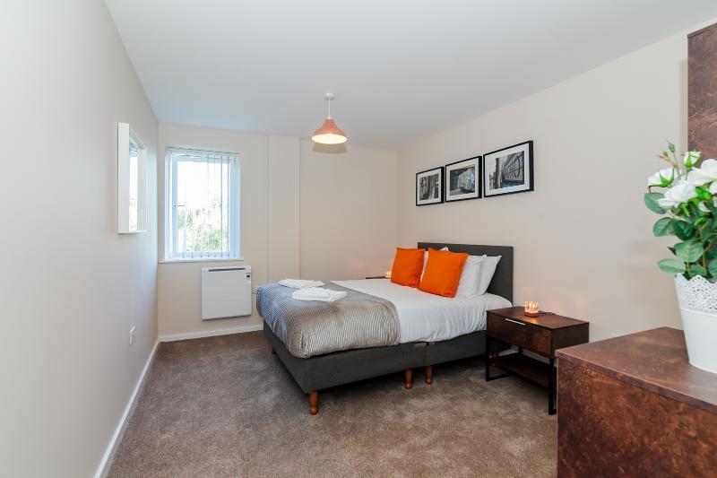 Apartment Approved Serviced Park Rise *