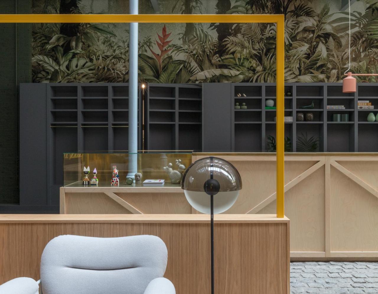Whitworth Locke 4* Manchester