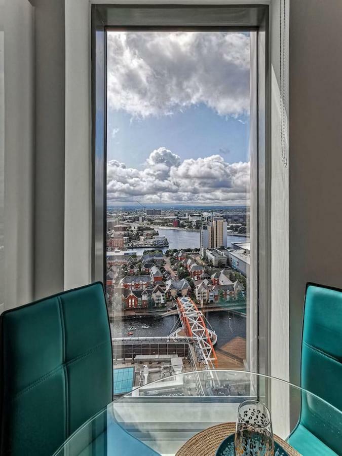 The Penthouse Of The Quays - Parking Manchester