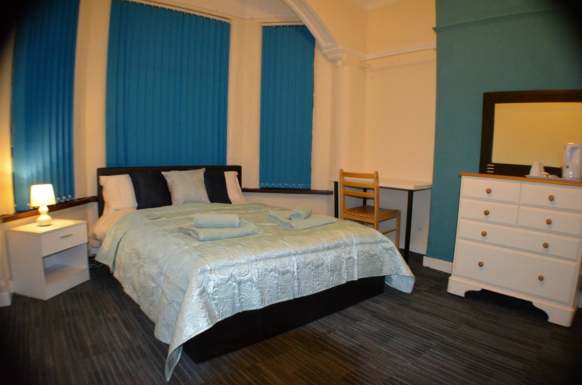 Guest house Birchfields Manchester