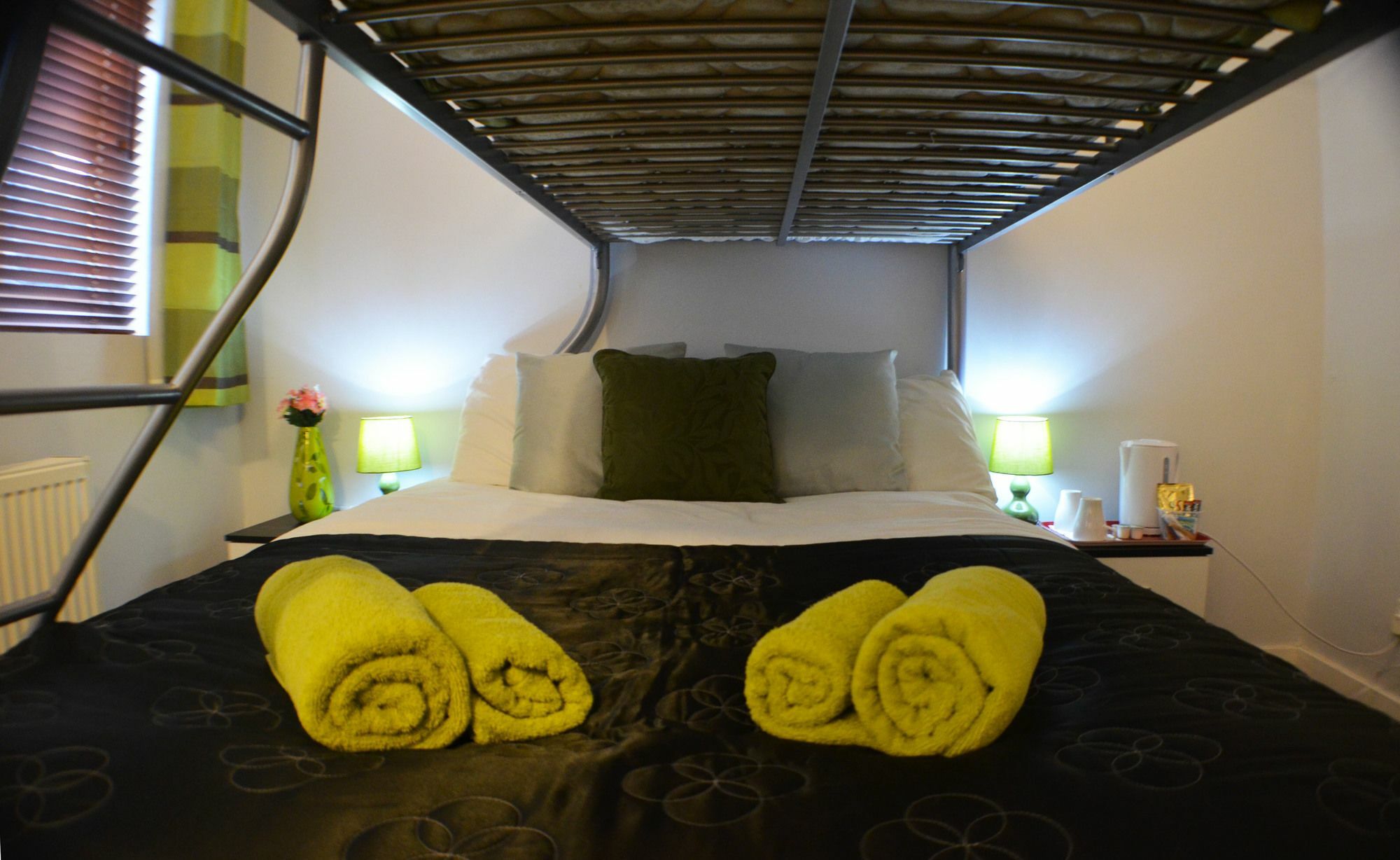 Guest house Birchfields Manchester