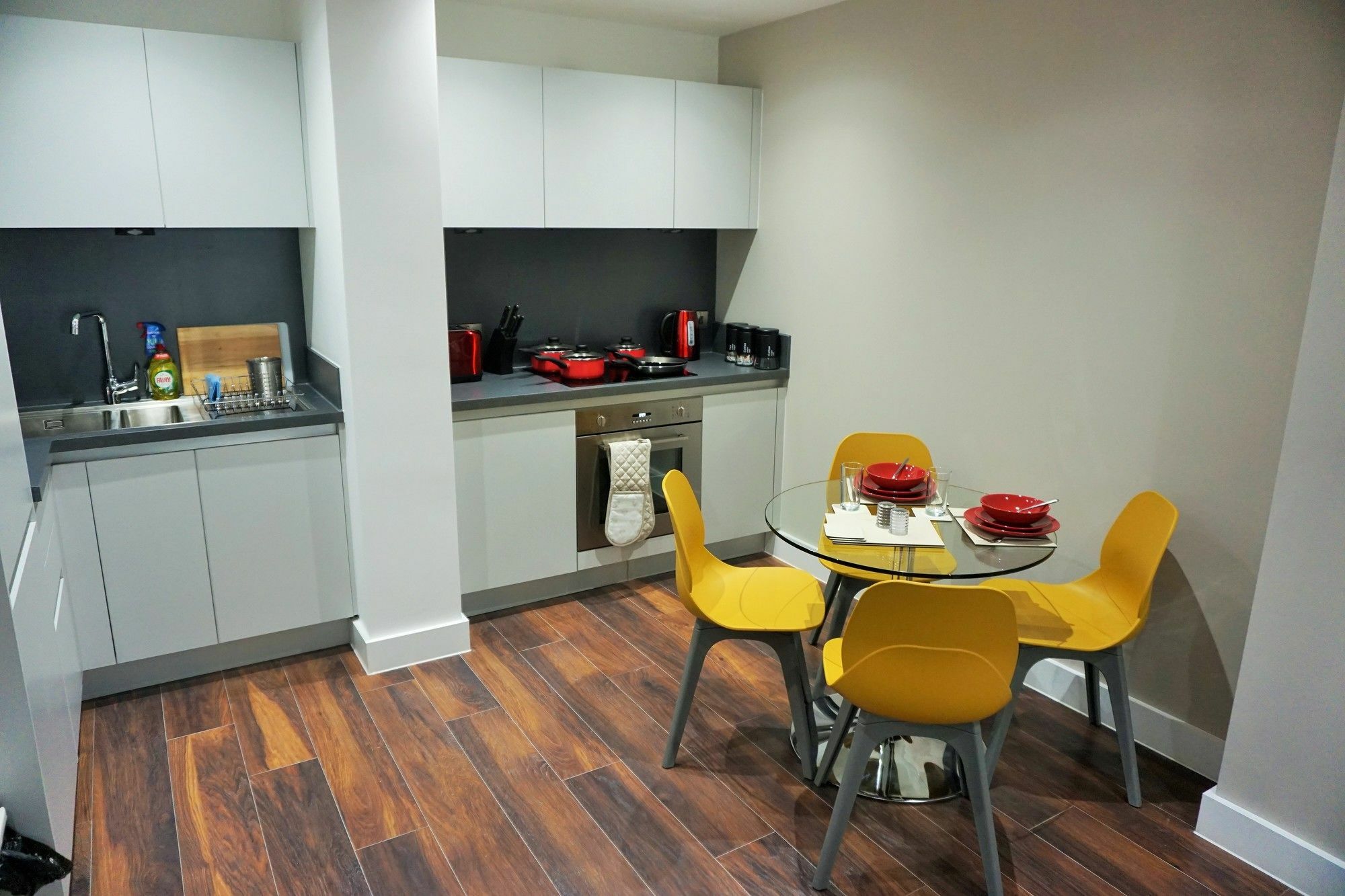 Apartment Dreams