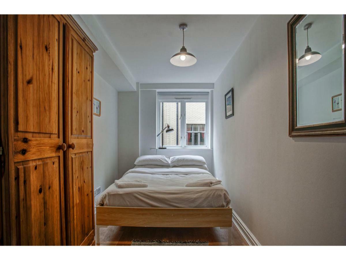 Apartment Delightful & Spacious 2bd Apt For 6, Mcr!