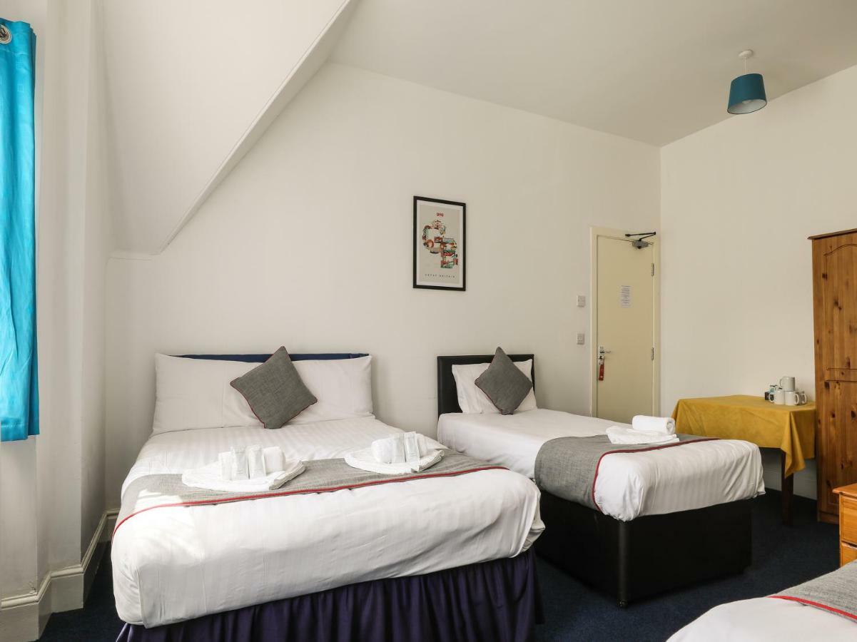 Guest house Oyo Hala