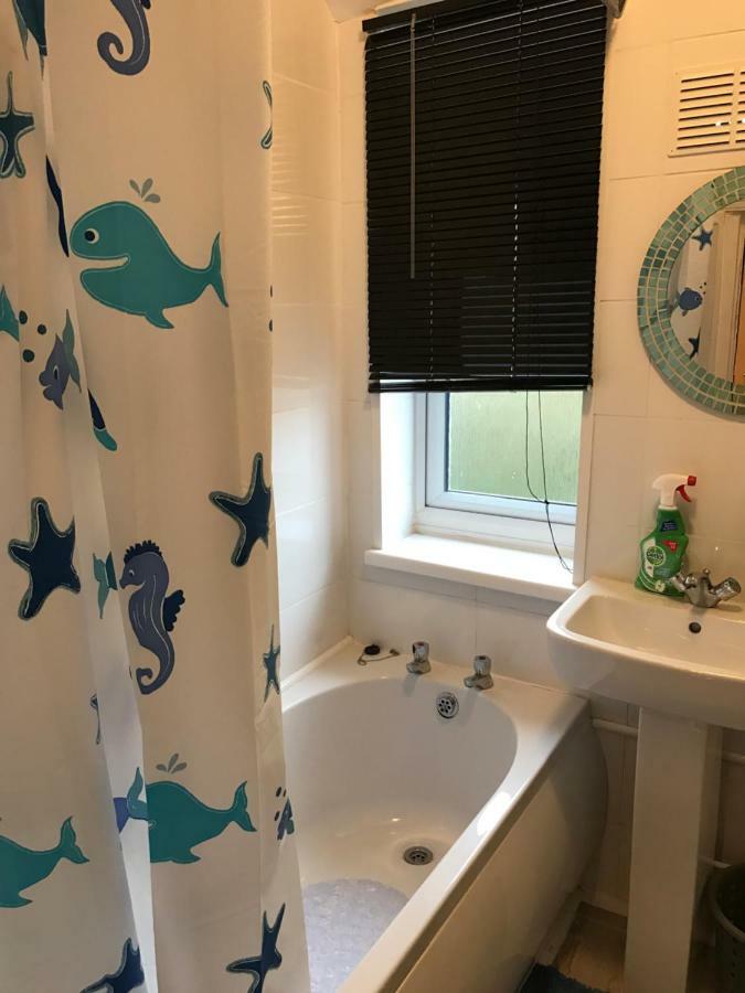Rosewood Lodgings Special Offer For Student On Long Holiday home *