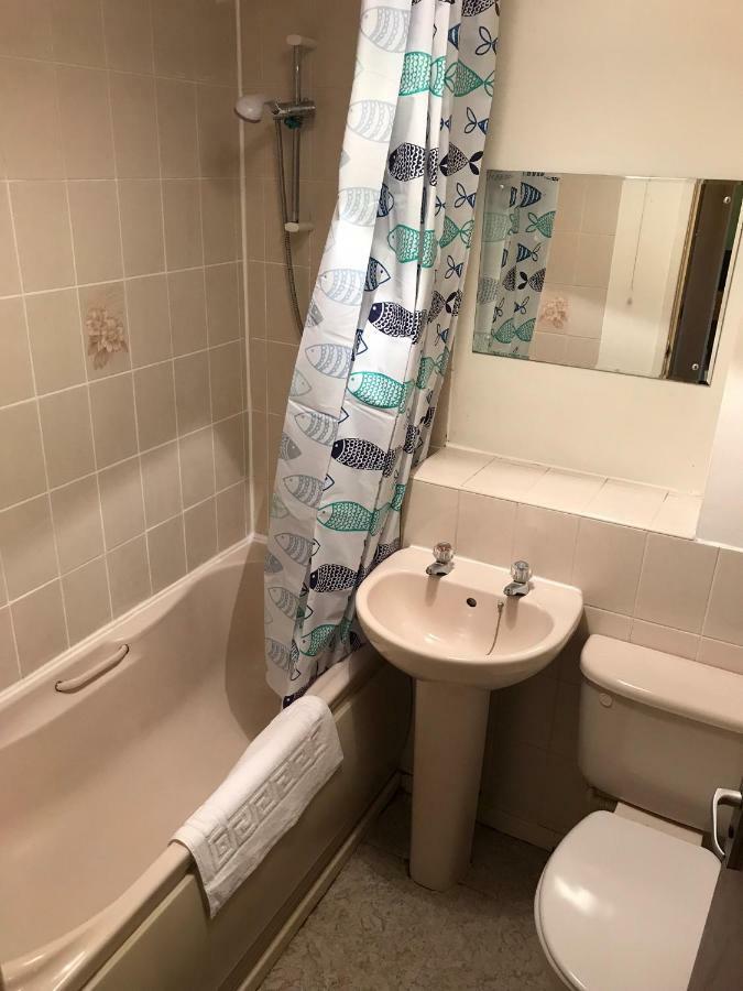 Apartment Flat 9a Badby Close *