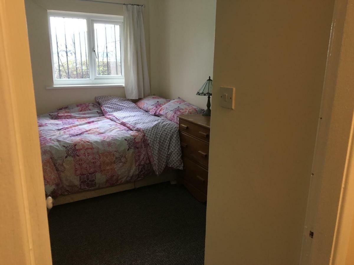 Holiday home 2bed New Bungalow, Central Manchester, Uk *