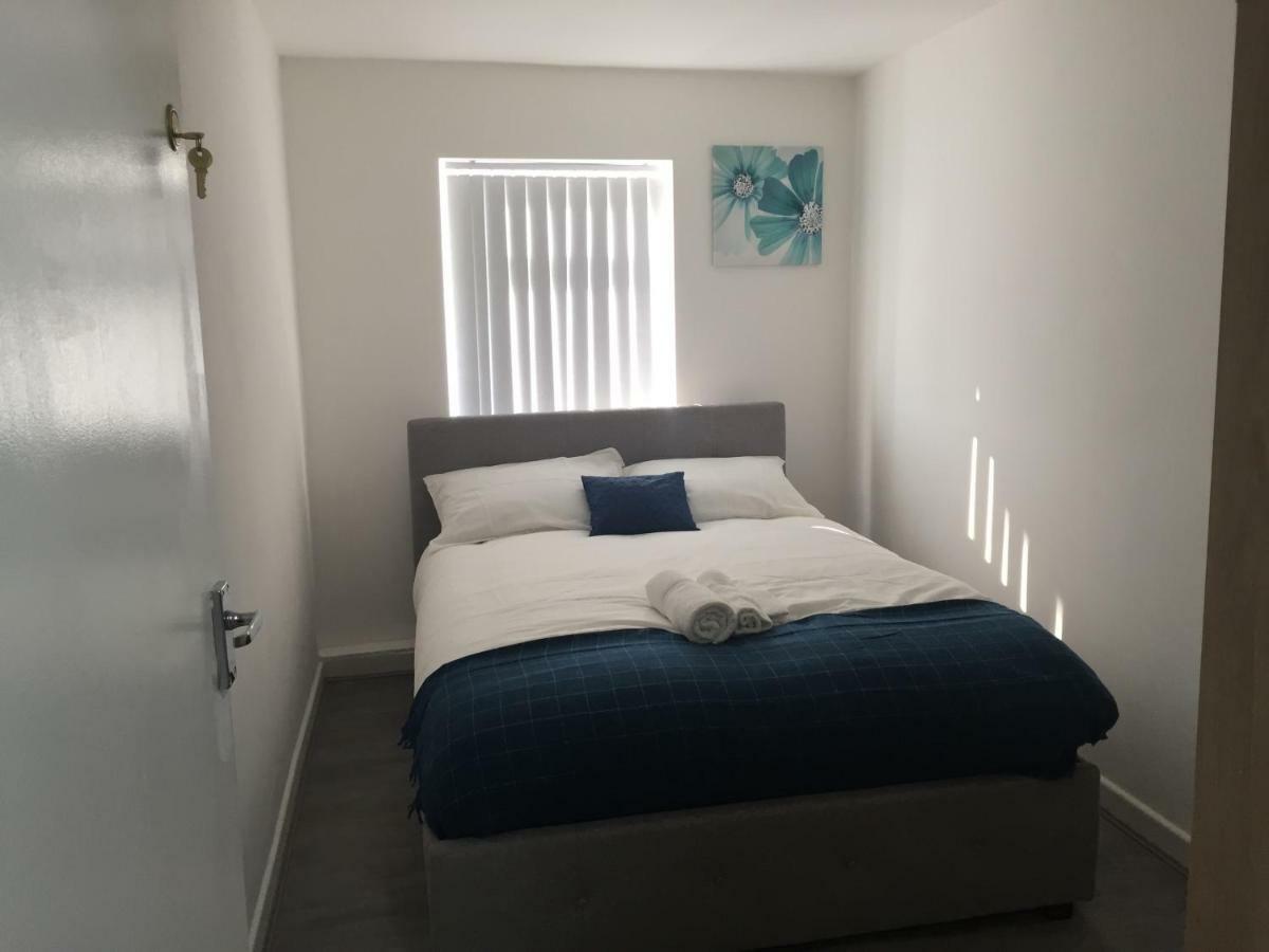 Sama's Stylish 2 Homestay Manchester
