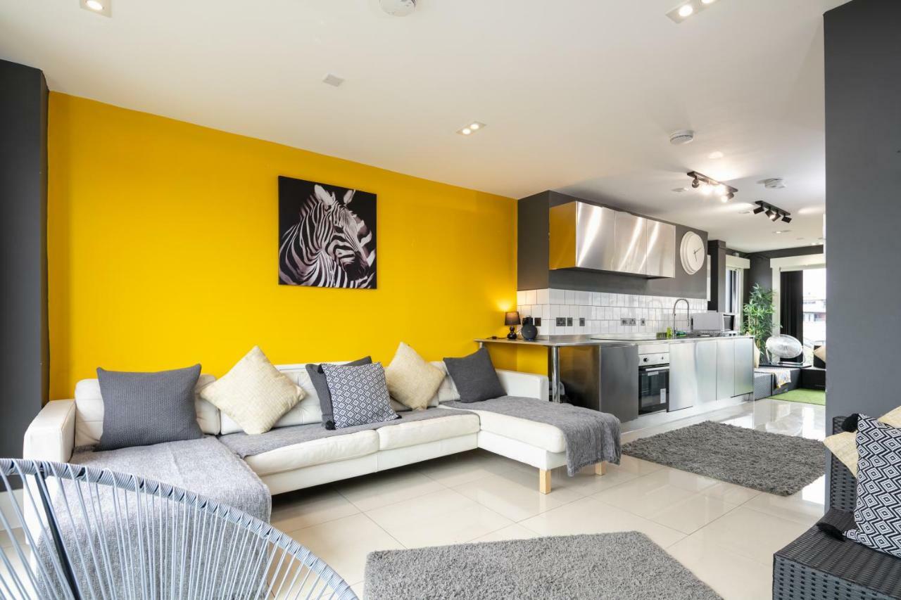Manere Group - Tib Street Apartment