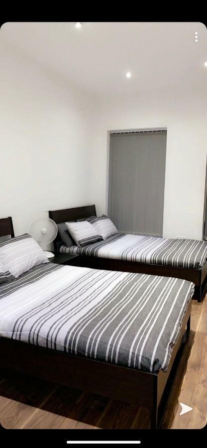 Spacious Shude Hill With Balcony Manchester