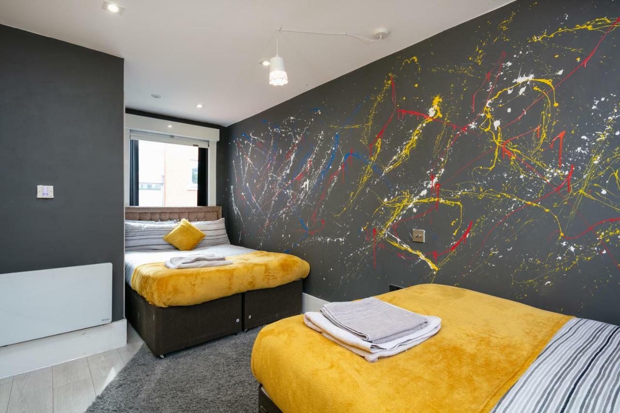 Manere Group - Tib Street Apartment *