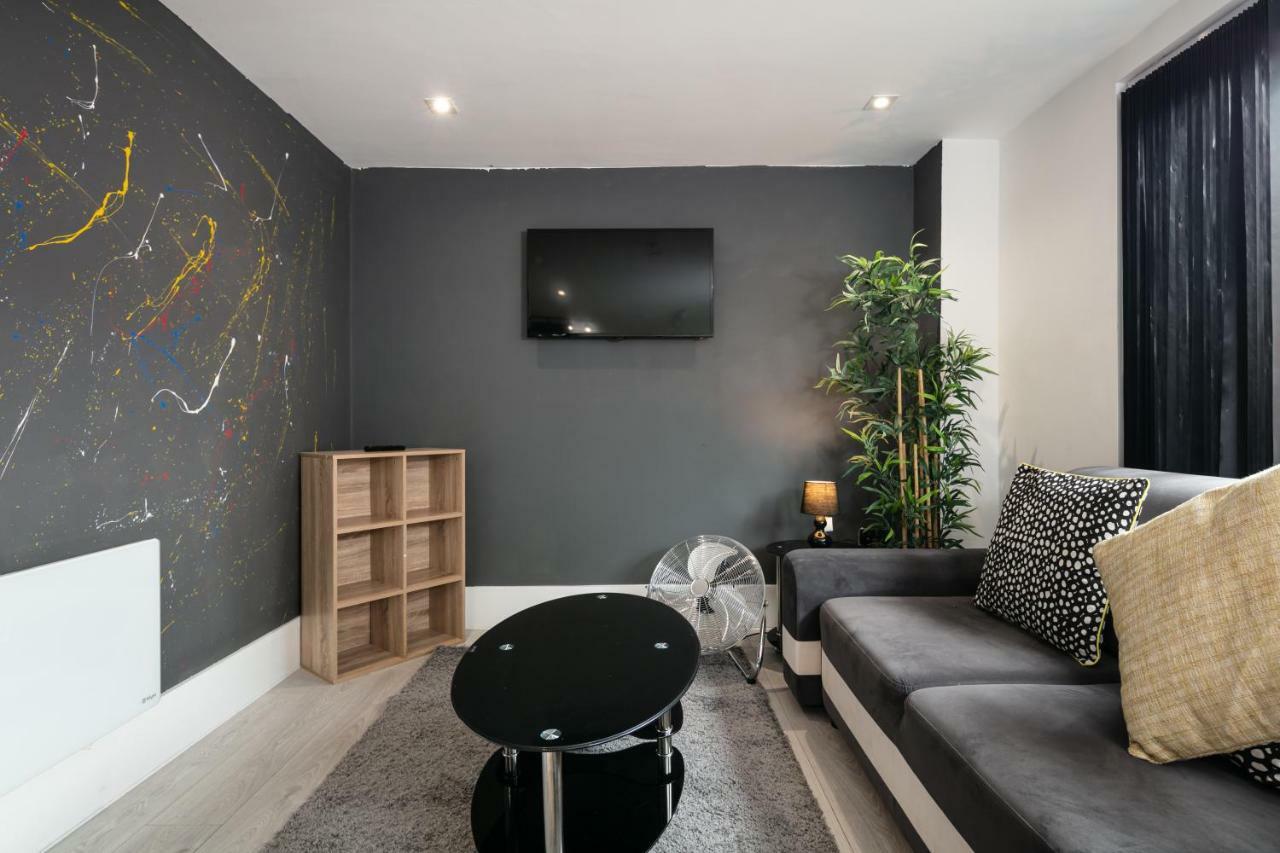 Manere Group - Tib Street