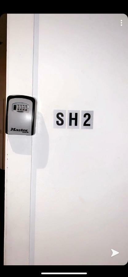 Spacious Shude Hill With Balcony Manchester