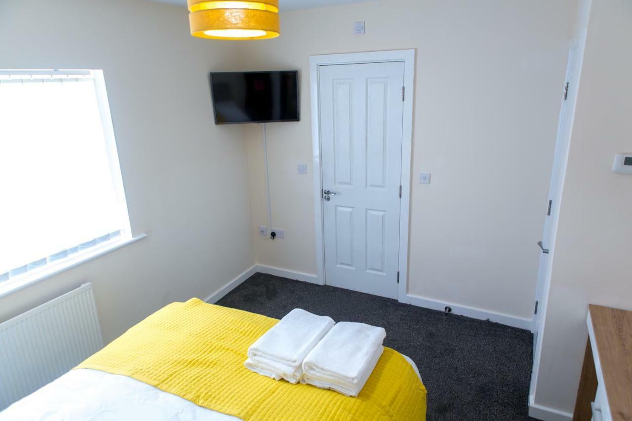 Salford Apartment *