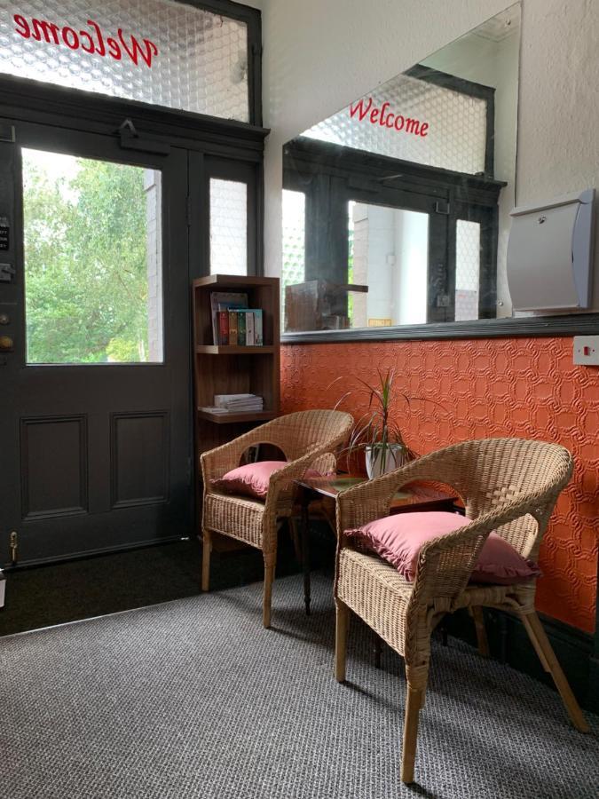 - Free Parking Guest house Manchester