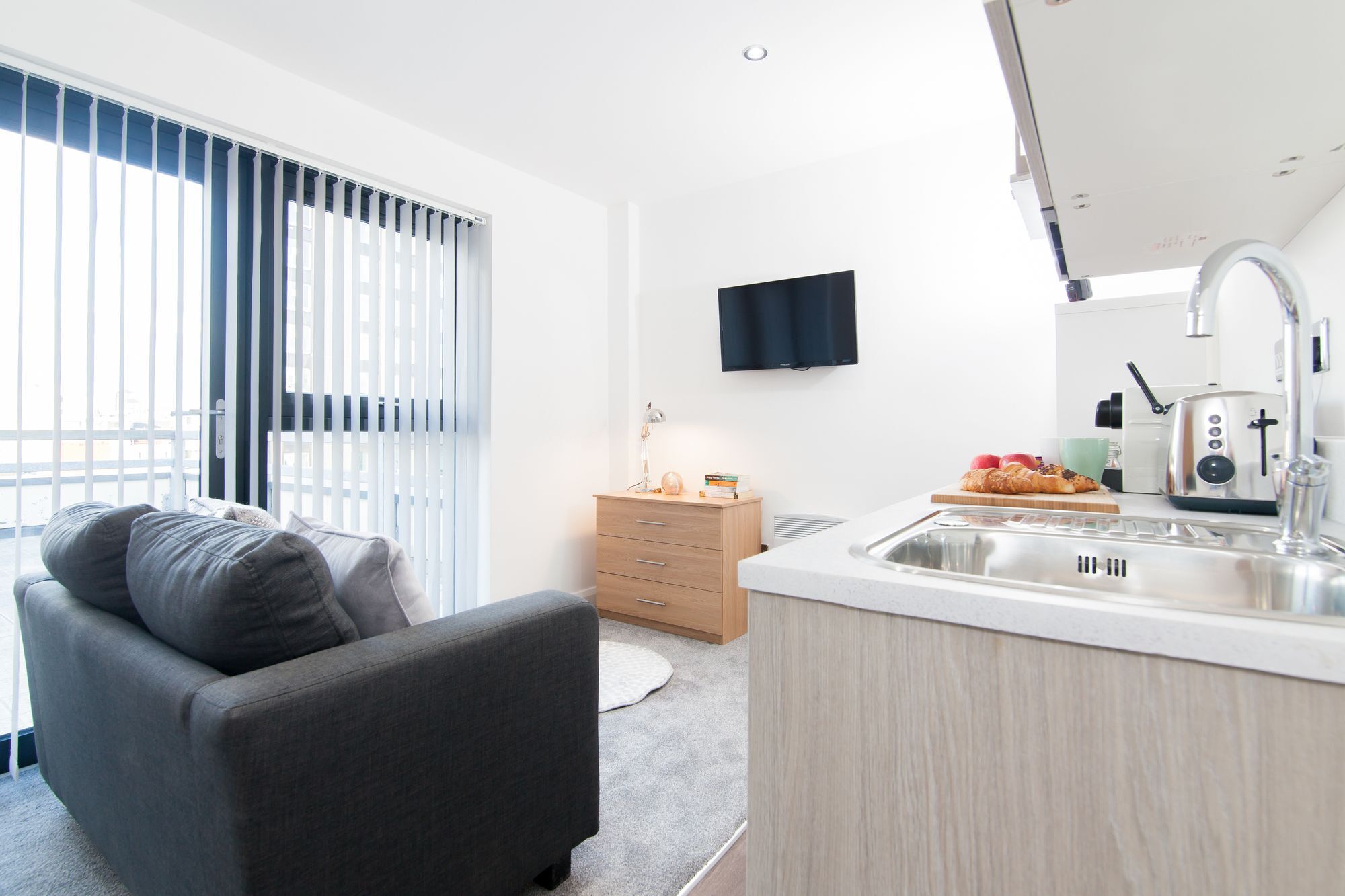 Centre Penthouse Apartment *