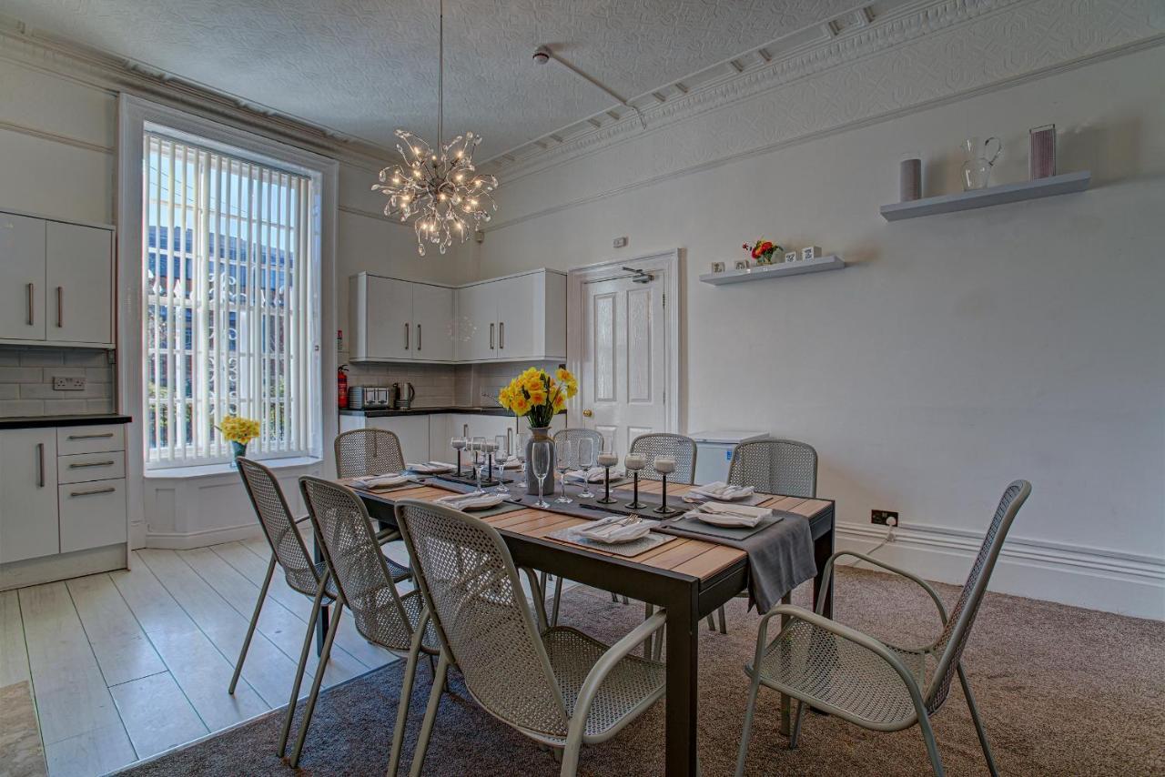The Ultimate House Sleeps 30