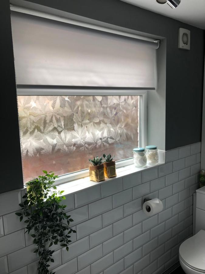 Guest house 3. Stylish Private Double Near Centre Manchester