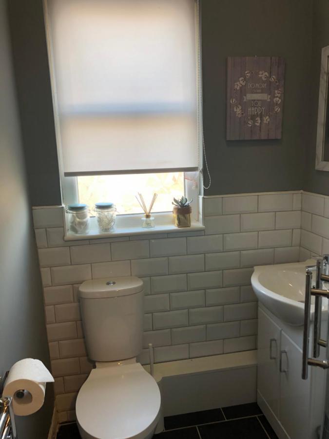 3. Stylish Private Double Near Centre Guest house Manchester