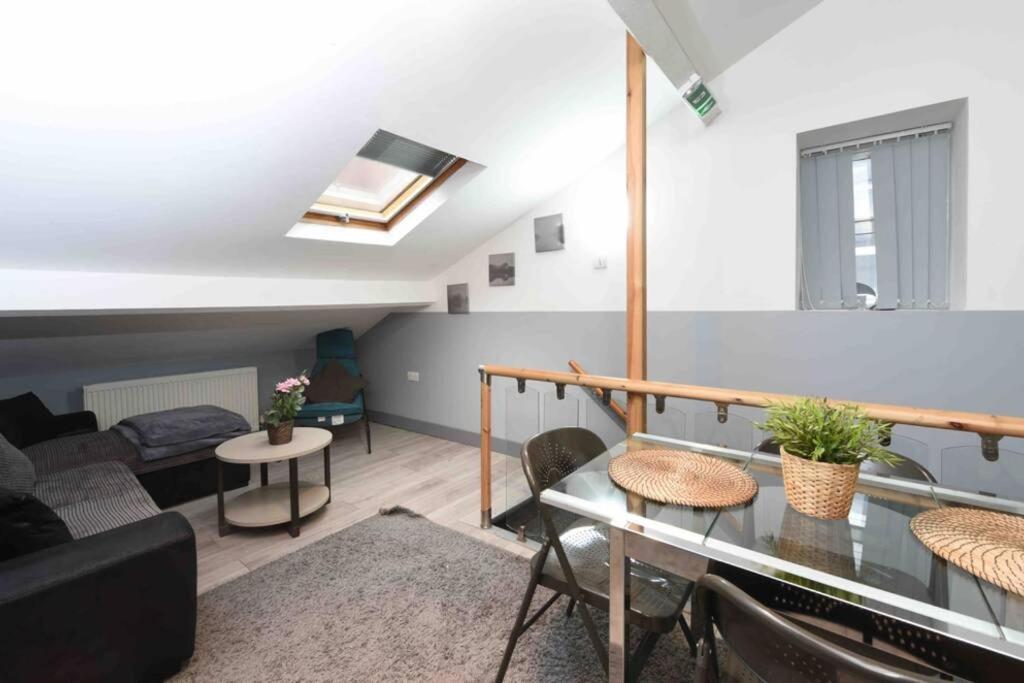Back Turner Townhouse Apartment Manchester