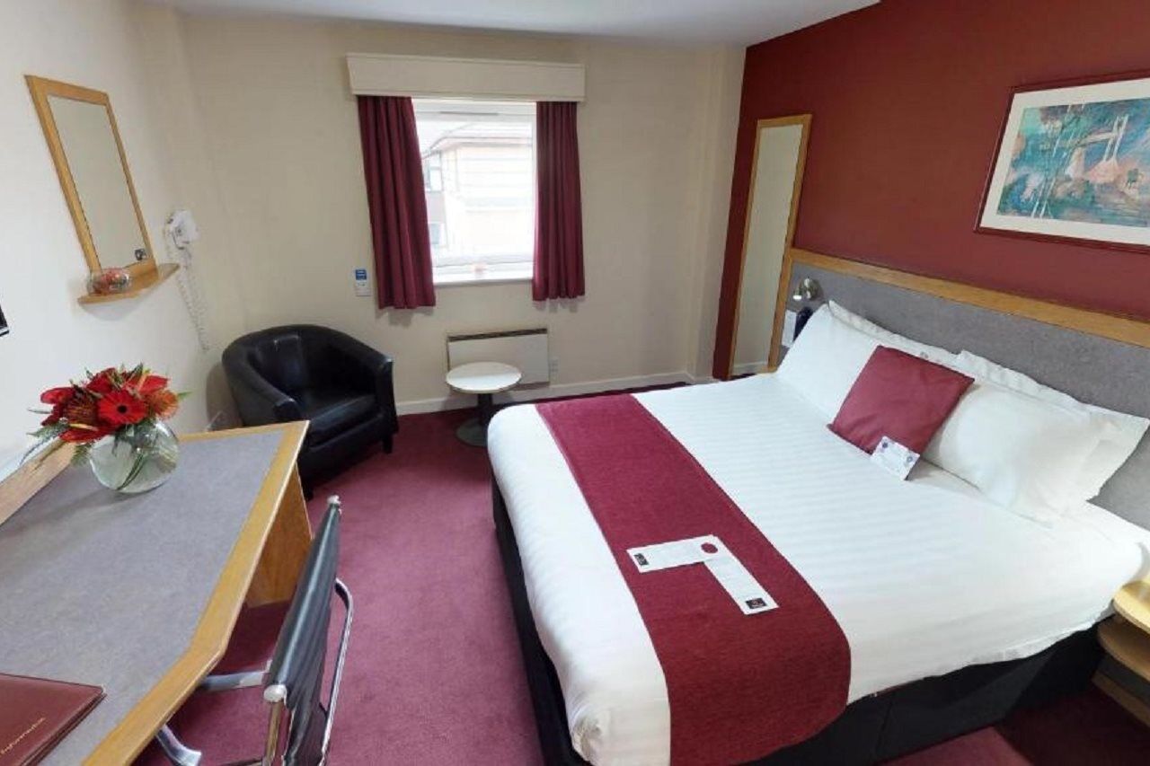 Pendulum Hotel Manchester