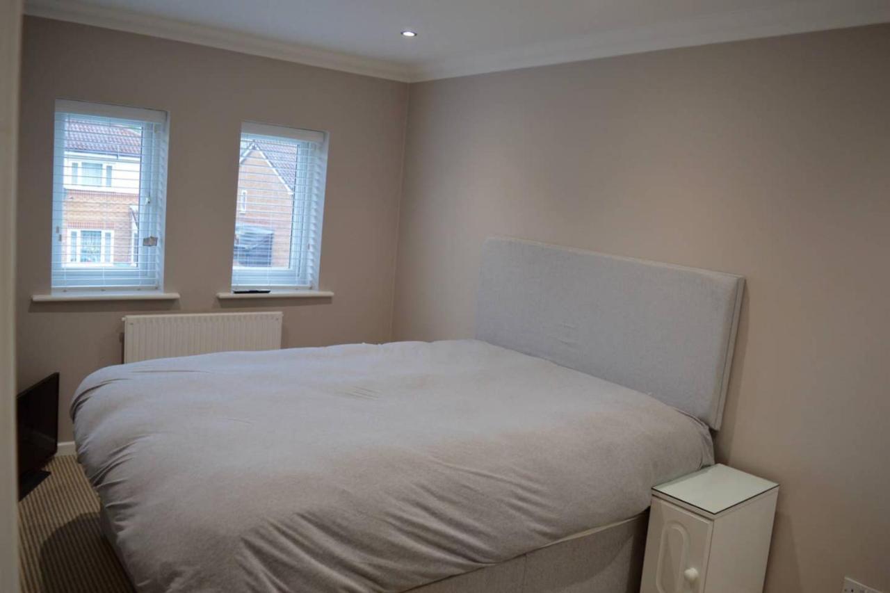 Newly Renovated Modern Family * Manchester