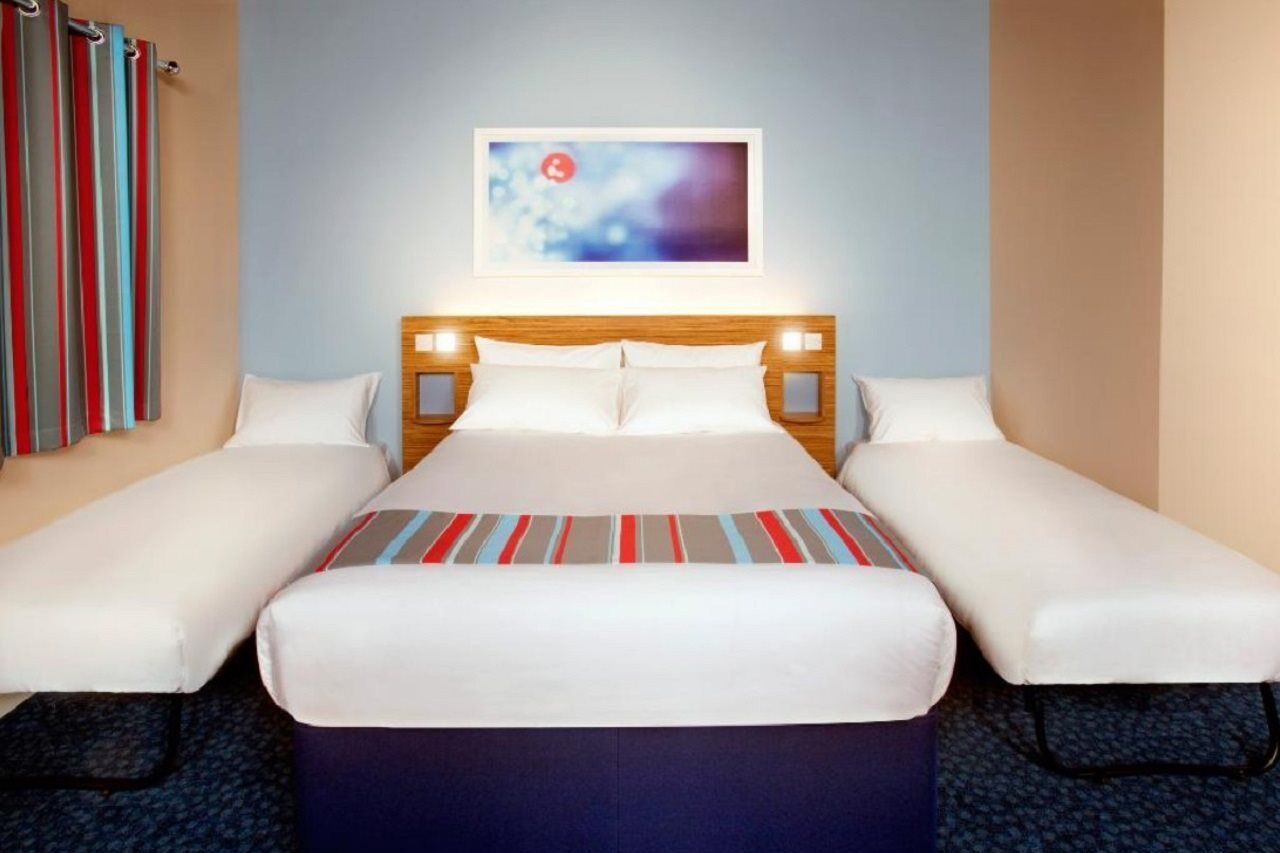 Travelodge Salford Quays Hotel Manchester