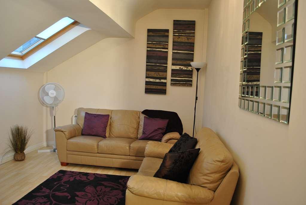 Dreamhouse Centre * Manchester