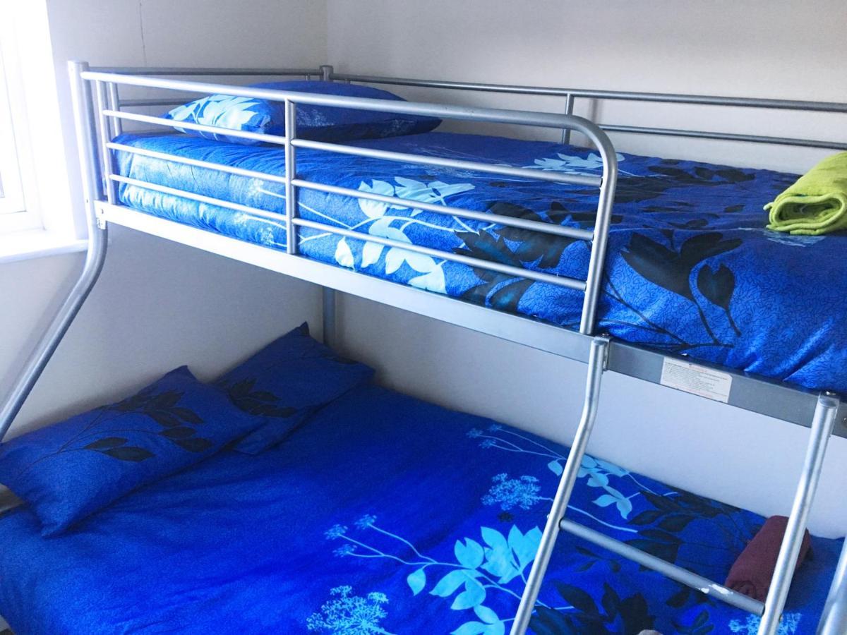 My-places Abbotsfield Court Townhouse 4 Guest house 4*