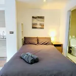 Modern City Centre Residential Studio