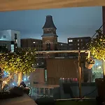 Contemporary Ancoats Penthouse With Large Private Terrace And Hot Tub