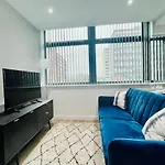 Lovely Studio Apartment With Free Parking Included!