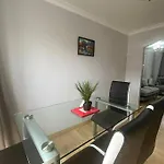 Free Parking - Home Close To City Centre