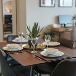 Fantastic 1 Bed Apartment Manchester - Sleeps 3