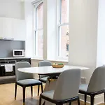 Superb 2Bd Apartment In China Town