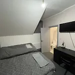Luxurious En-Suite Room 6