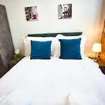 The Larimar Suite