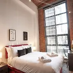 The Morganite Suite