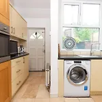 Comfy Private Room Near Mcr Centre