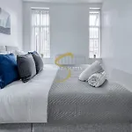 Spacious 5Br - Manchester - Ao, Etihad & Trafford - Parking