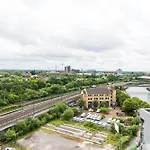 Drillzstays Apartments - Salford Quays Manchester Free Parking