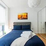 Drillzstays Apartments - Salford Quays Manchester Free Parking
