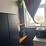 Double En Suit Room In Levenshulme